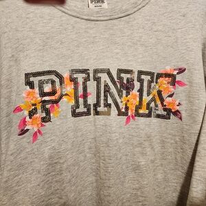 SZ MED VS PINK FLORAL BLING CAMPUS TEE